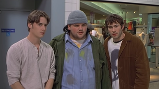 Because everything is coronavirus, Kevin Smith is writing COVID-19 into his <i>Mallrats</i> sequel
